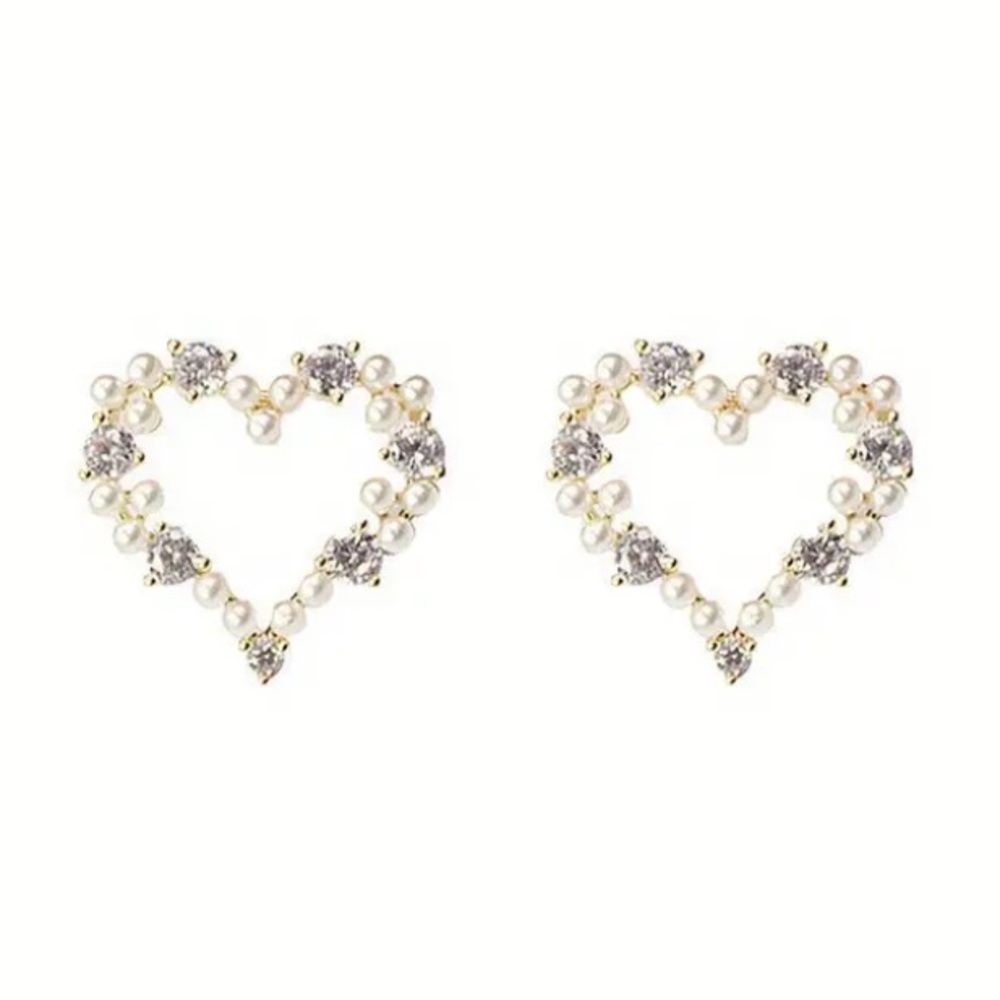 Pearl & Diamond Heart Gold Toned Stud Earrings - Picture 4 of 5